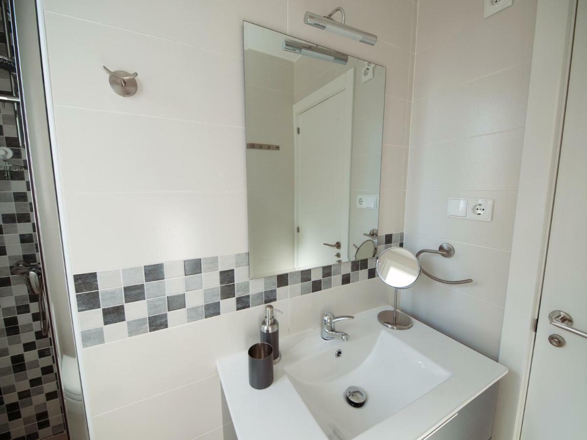Appartamento Apartamento Madrid Centro Essence Esterno foto